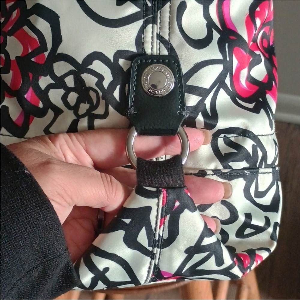 COACH POPPY GRAFITTI SCRIBBLE FLOWERS Tote - Picture 10 of 14